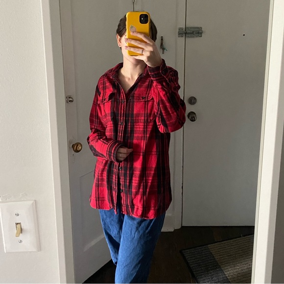 Red and black GAP Plaid - Picture 2 of 4